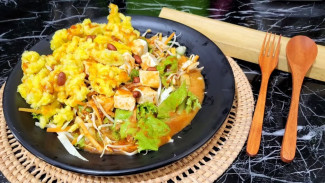 Korea Punya Kimchi, Indonesia Punya Asinan Sayur yang Segar, Pedas, dan Melegenda!