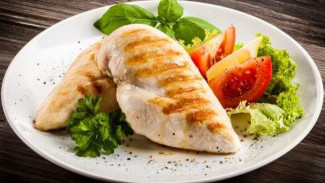 5 Menu Makan Malam Rendah Kalori Tapi Bikin Kenyang