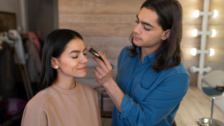 Biar Gak Zonk! Ini Dia Tips Memilih MUA yang Pas Buat Kamu