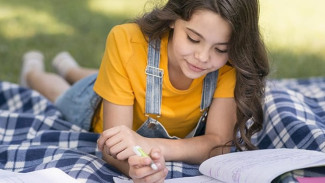Journaling Next Level, Gaya Nulis Harian yang Anti Bosan dan Lebih Therapeutic
