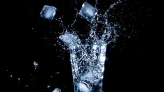 Sering Minum Air Es Bikin Gemuk? Ternyata Ini Fakta Sebenarnya Menurut Ahli