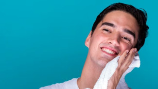 Stop Asal Cuci Muka! Ini 5 Cara Cuci Muka yang Bikin Kulitmu Glowing Maksimal!
