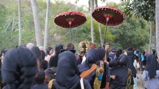 Selain Pemandangan Yang Indah, Lombok Punya Tradisi Yang Unik dan Beragam