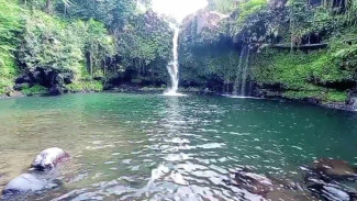 Wisata Air Terjun Alami Curug Tempuran Purbalingga