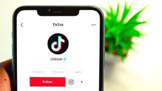 Mau Viral di TikTok? Ini Trik Simpel Biar FYP