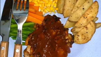 Resep Steak Ayam Teflon dengan Saus Barbeque yang Bikin Nagih! Lezatnya Kebangetan