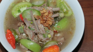 Sop Kambing Bening Rahasia Warung Legendaris! Gurih Segar dan Daging Empuk