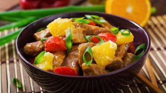 Ayam Tumis Nanas,  Perpaduan Manis, Asam, dan Gurih, Jadi Masakan Rumahan Favorit!