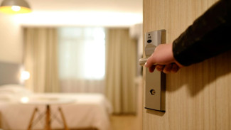Suaranya Bikin Kesel, Atasi Pintu Rumah Berisik dengan Mudah dan Efektif