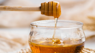 5 Pasangan Makanan & Minuman yang Pantang Bertemu Madu, Waspadai Kombinasi Ini!
