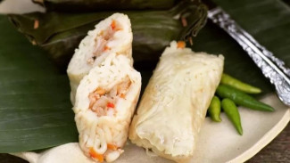 Resep Arem-Arem Mie Praktis, Dijamin Gurih!