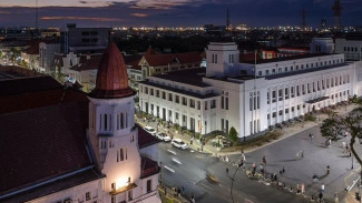 8 Tempat Wisata Terbaru dan Populer di Surabaya, Cocok untuk Liburan Keluarga!