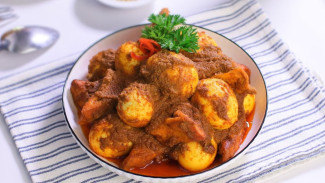 Sensasi Gurih Pedas Rendang Telur Kentang, Kreasi Lezat yang Mudah Dibuat