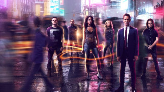 Travelers, Series Netflix Tentang Perjalanan Waktu dan Misi Unik