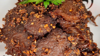Empal Daging Sapi Bumbu Ketumbar, Bumbunya Legit, Makan Pakai Nasi atau Nggak Tetap Ngunyah Terus!