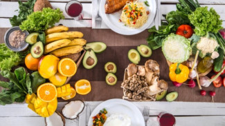 10 Deretan Makanan yang Sebaiknya Disingkirkan Menurut Ahli Gizi