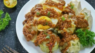 Resep Kreatif Siomay Isi Sosis Keju Mozarella, Rasanya Maknyus Banget