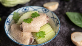 Resep Sup Ayam Yang Akan Mengubah Malam Minggumu, Simpel Dan Nikmat