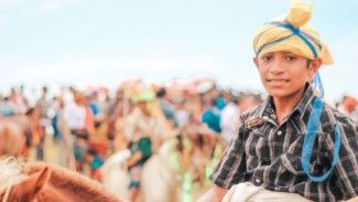 5 Fakta Menarik Pasola Sumba, Tradisi Kuno yang Penuh Makna!