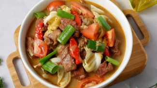 Sensasi Tongseng Daging Kambing, Sajian Gurih Penuh Rempah yang Menggoda Selera