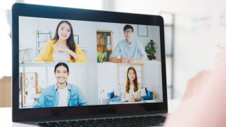 Ide Perayaan Virtual Hari Raya untuk Keluarga yang Jauh