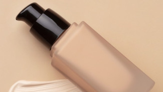 5 Bedak Foundation Ajaib yang Sulap Kulit Kusam Jadi Mulus dan Glowing Sempurna