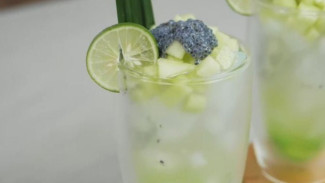 Resep Es Lidah Buaya Selasih, Minuman Dingin Yang Menyegarkan Saat Cuaca Panas Seperti Sekarang Ini