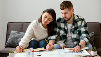 Menjaga Harmoni Keuangan dalam Hubungan, 5 Strategi Cerdas untuk Pasangan