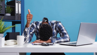 Otak Masih Mode Liburan? Lakukan 7 Hal Ini untuk Restart Semangat Kerjamu!