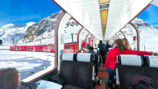 Mau Traveling Unik? Ini 7 Jalur Kereta Paling Eksotis di Dunia yang Bikin Takjub