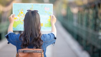 Liburan Sendiri Menyenangkan Tips Solo Traveling Hemat