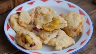 Cemilan Manis Cempedak Goreng, Manis, Lembut, dan Kaya Aroma Khas Nusantara