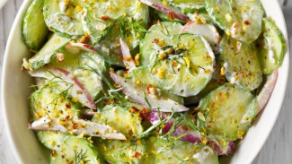 Enak dan menyehatkan, Ini Resep dan Cara Membuat Salad Timun ala Logan