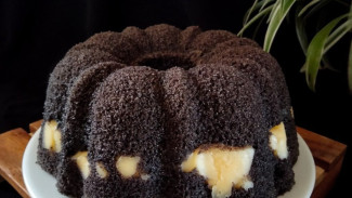 Bolu Ketan Hitam Lumer Camilan Tradisional dengan Sentuhan Modern