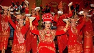 Mengenal 7 Tarian Tradisional Asal Padang