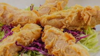 Sudah Pernahkah Nyobain Camilan Khas Malang Yang Satu Ini, Sempol Ayam Renyah Cocok Sebagai Camilan Keluarga
