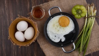 Telur Setengah Matang, Lezat, Bergizi, dan Praktis!