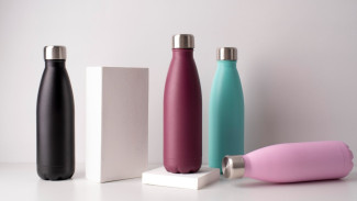 Botol Minum Bau? Ini 5 Cara Simple Membersihkan Tumbler Minum!