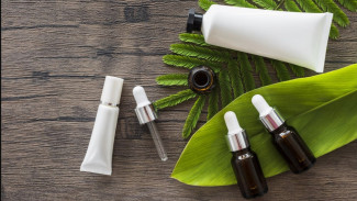 Perbedaan Serum dan Essence, Mana yang Harus Dipakai Duluan?
