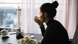 5 Langkah Menikmati Makanan tanpa Distraksi dengan Mindful Eating