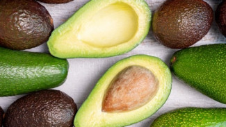 8 Manfaat Buah Alpukat Untuk Kesehatan Tubuh, Mestabilkan Tekanan Darah Hingga Menjaga Kesehatan Janin