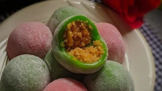 Resep Mochi Isi Kacang Tanah, Kue Unik Dengan Bentuk Bulat Dan Warna Warni