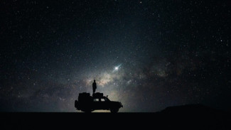 7 Parade Langit Juni 2025, Dari Strawberry Moon hingga Hujan Meteor!