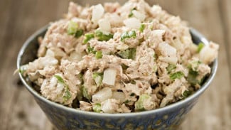Apa Itu Tuna Bound Salad? Resep, Cara, dan Tips Membuatnya