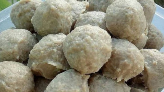 Resep Bakso Sapi Ala Rumahan Sederhana, Rasa Baksonya Lebih Lezat Dengan Kuah Yang Gurih Sekali