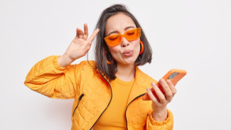 4 Fakta Mengejutkan Medsos yang Bisa Turunkan Stres Wanita!