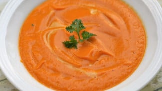 Sup Wortel Krim Vegan, Sajian Hangat Tanpa Susu, Lezat & Kaya Nutrisi