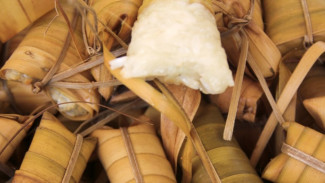 Aroma Alami dan Hemat Budget! Ini Dia Daun Pembungkus Makanan yang Wajib Kamu Coba