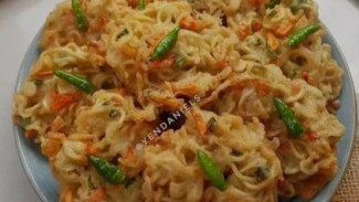 Cara Menggoreng Bakwan Mie Instant, Gorengan Nikmat Yang Punya Rasa Gurih Dan Renyah