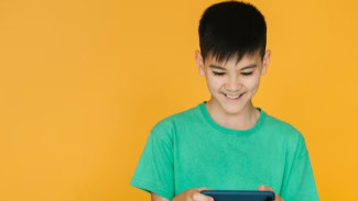 Biar Nggak Sembarangan! 5 Cara Ampuh Cegah Anak Download Aplikasi di Google Play